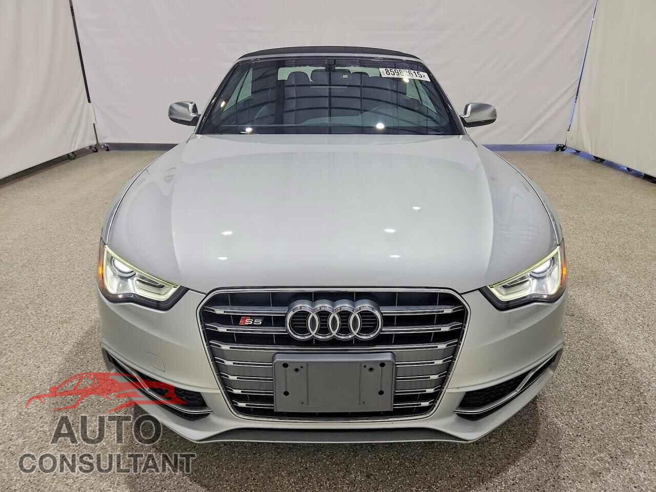AUDI S5/RS5 2013 - WAUCGAFH0DN013915