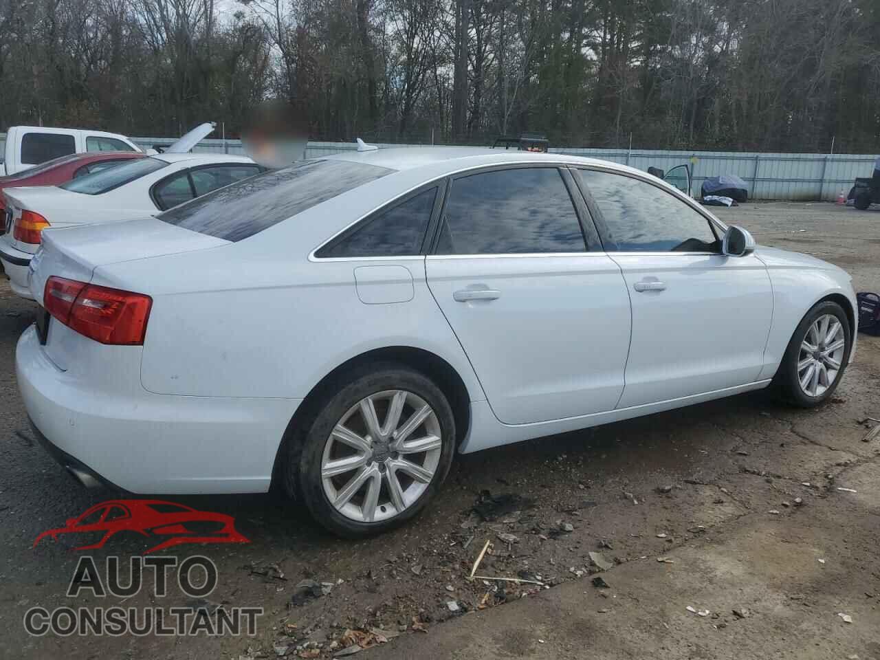 AUDI A6 2013 - WAUDFAFC0DN034002