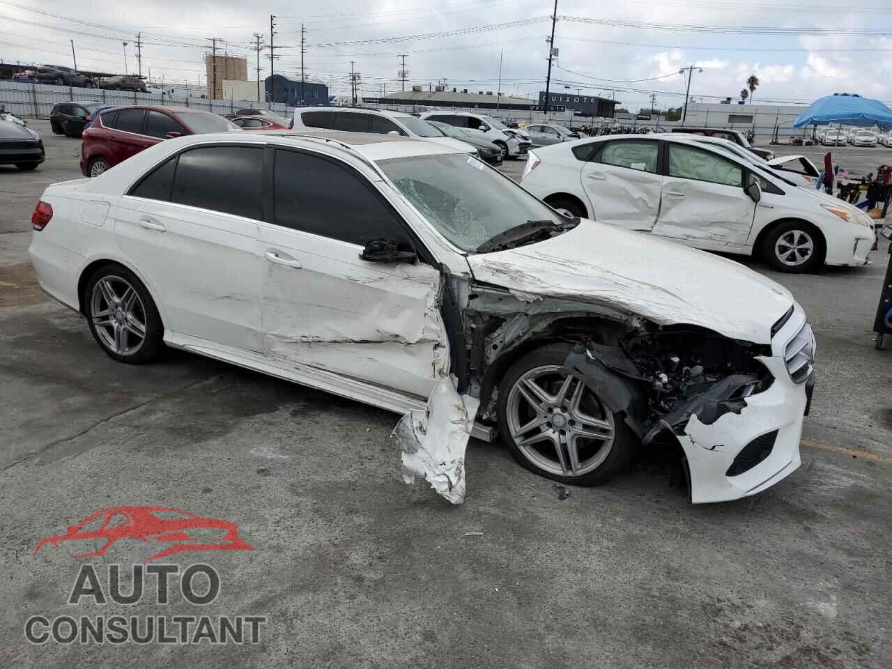 MERCEDES-BENZ E-CLASS 2014 - WDDHF5KBXEA839335