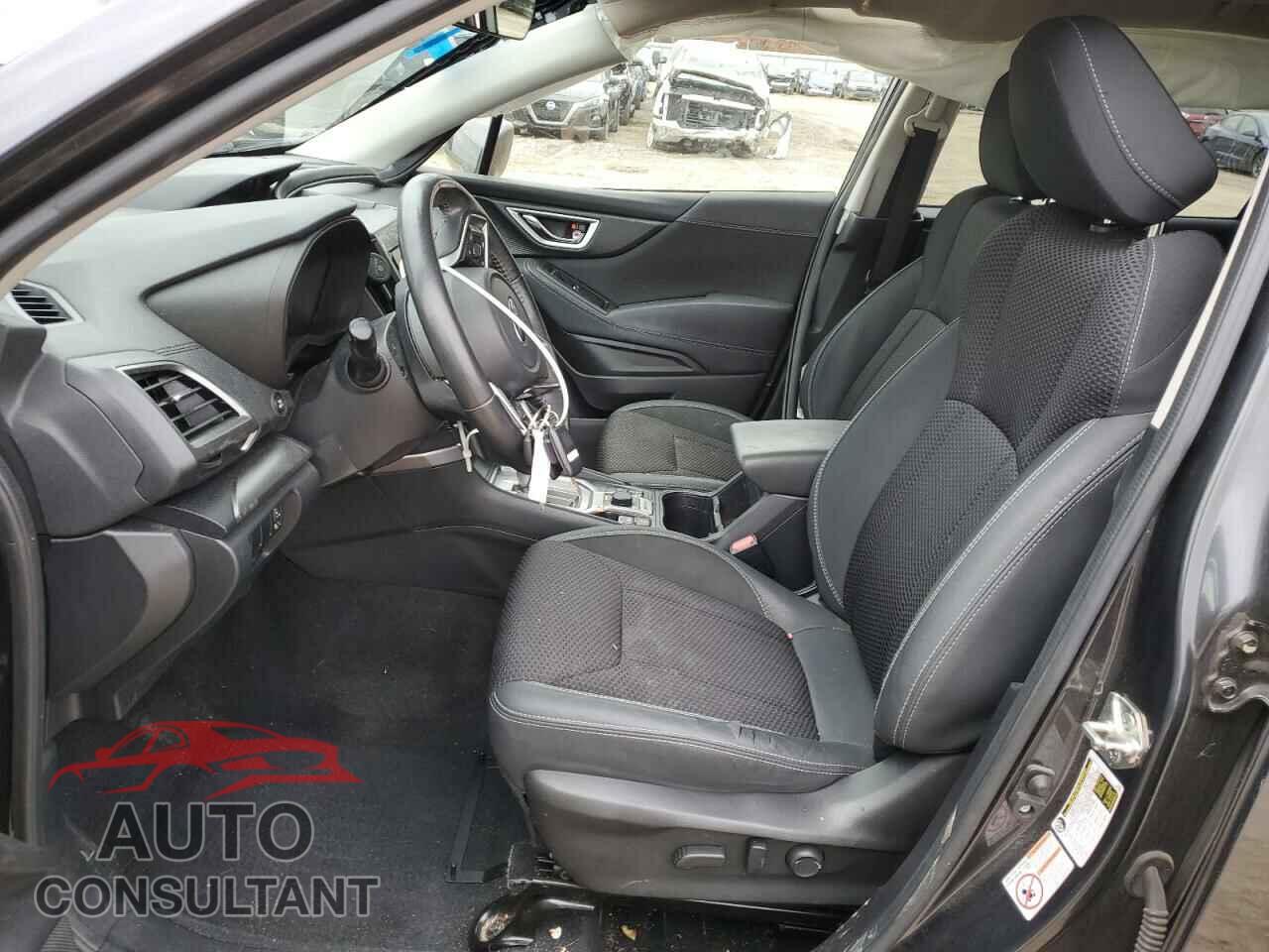 SUBARU FORESTER 2019 - JF2SKAEC1KH475917
