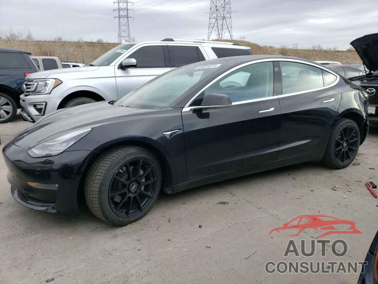 TESLA MODEL 3 2018 - 5YJ3E1EB8JF054082