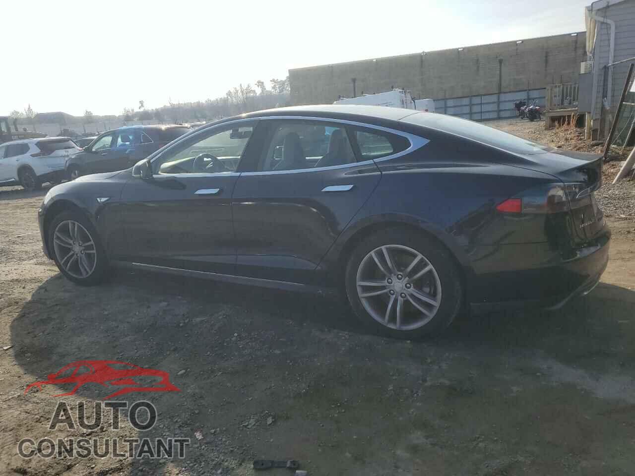 TESLA MODEL S 2013 - 5YJSA1CN7DFP26416