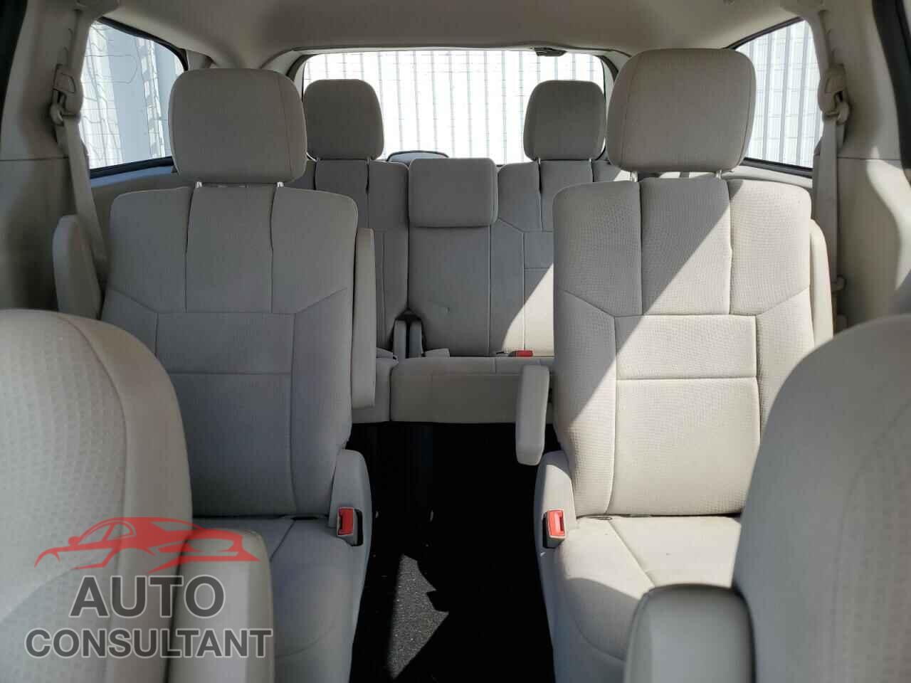DODGE CARAVAN 2011 - 2D4RN3DG1BR743036