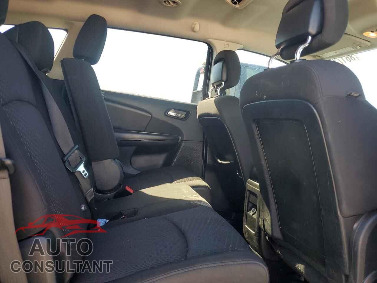 DODGE JOURNEY 2017 - 3C4PDCBB2HT598870