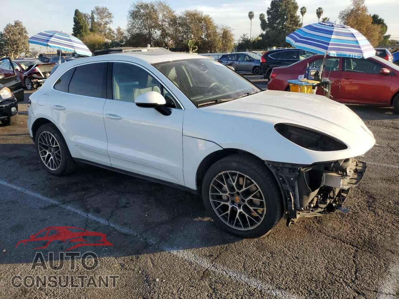 PORSCHE MACAN 2017 - WP1AB2A59HLB14477