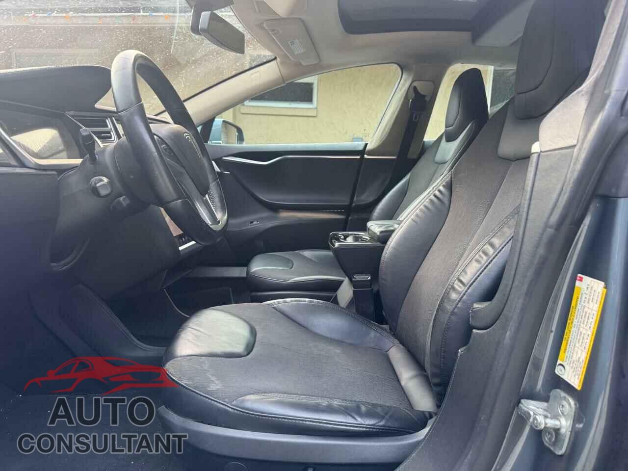 TESLA MODEL S 2013 - 5YJSA1AC6DFP10886