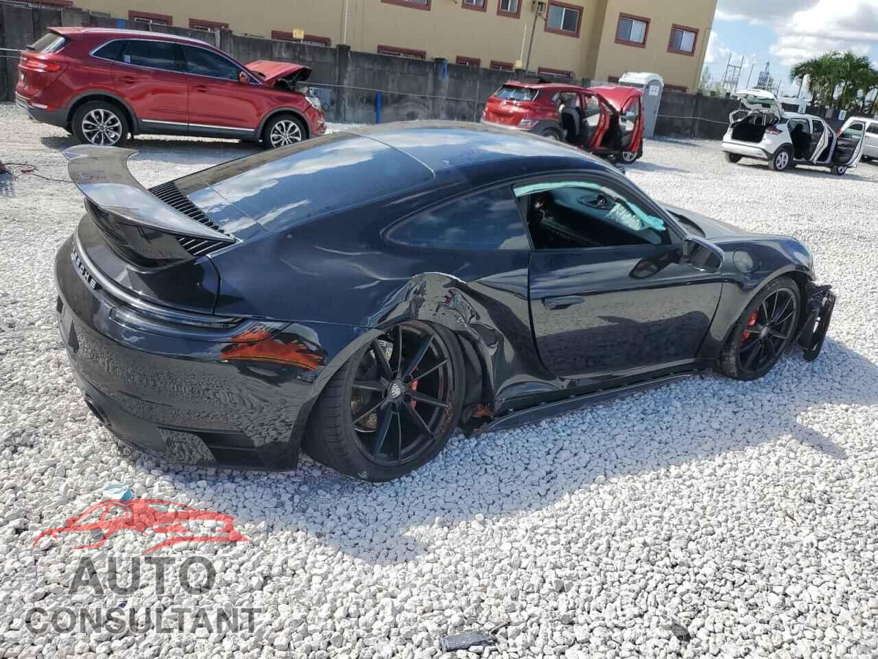 PORSCHE 911 2024 - WP0AA2A99RS208633