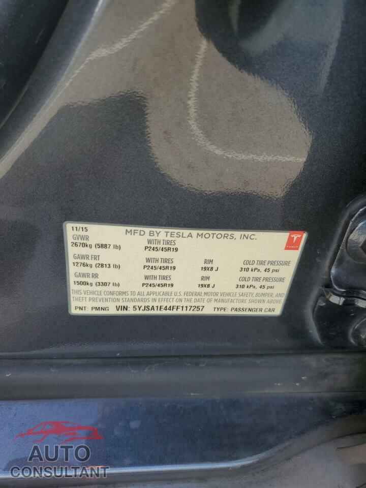 TESLA MODEL S 2015 - 5YJSA1E44FF117257