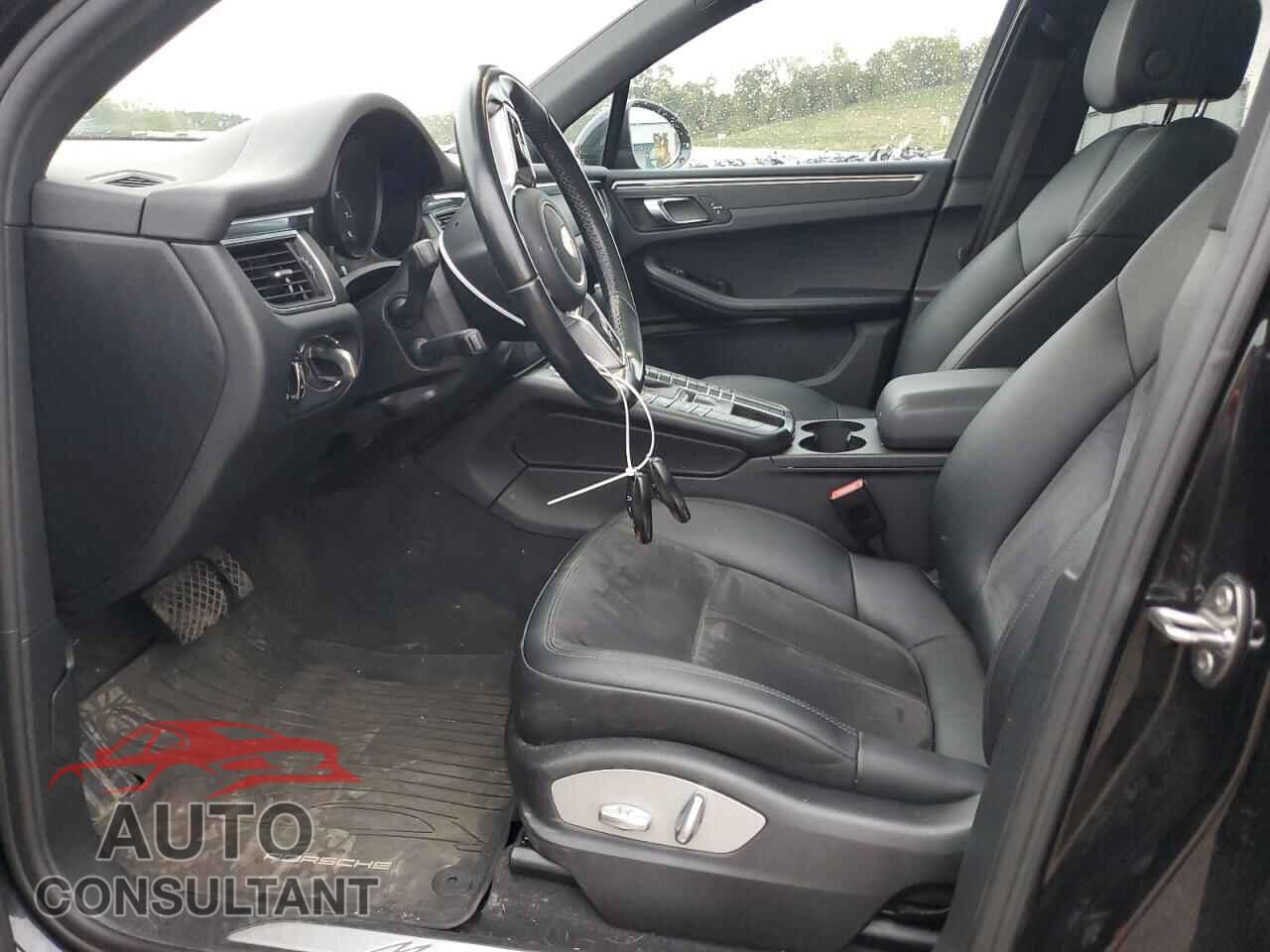 PORSCHE MACAN 2017 - WP1AA2A53HLB01517