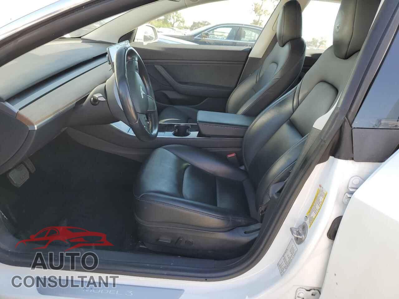 TESLA MODEL 3 2019 - 5YJ3E1EA2KF311780