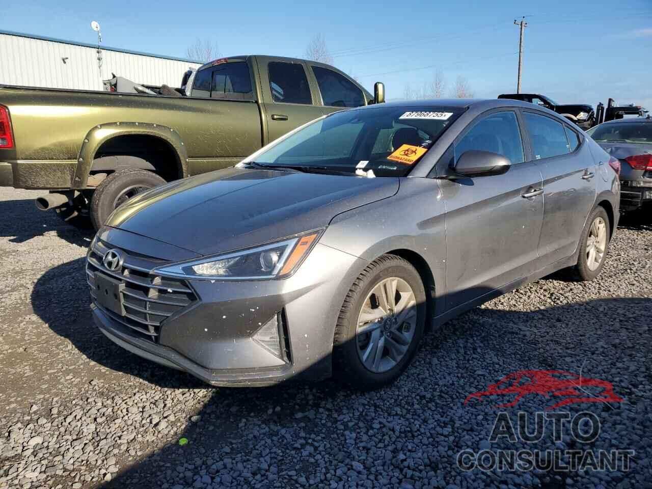 HYUNDAI ELANTRA 2019 - 5NPD84LF6KH424208