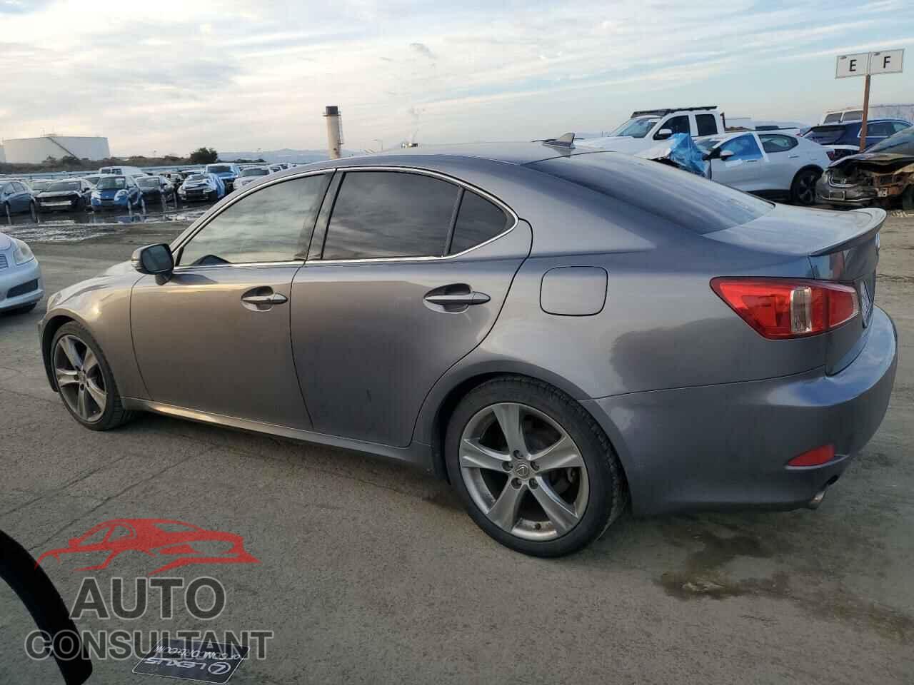 LEXUS IS 2013 - JTHBF5C23D5187484