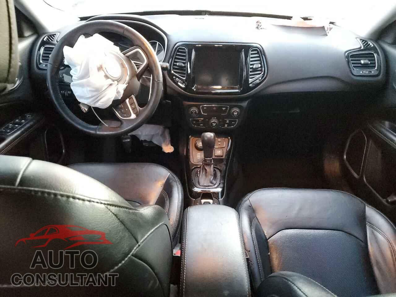 JEEP COMPASS 2019 - 3C4NJDCB4KT620606