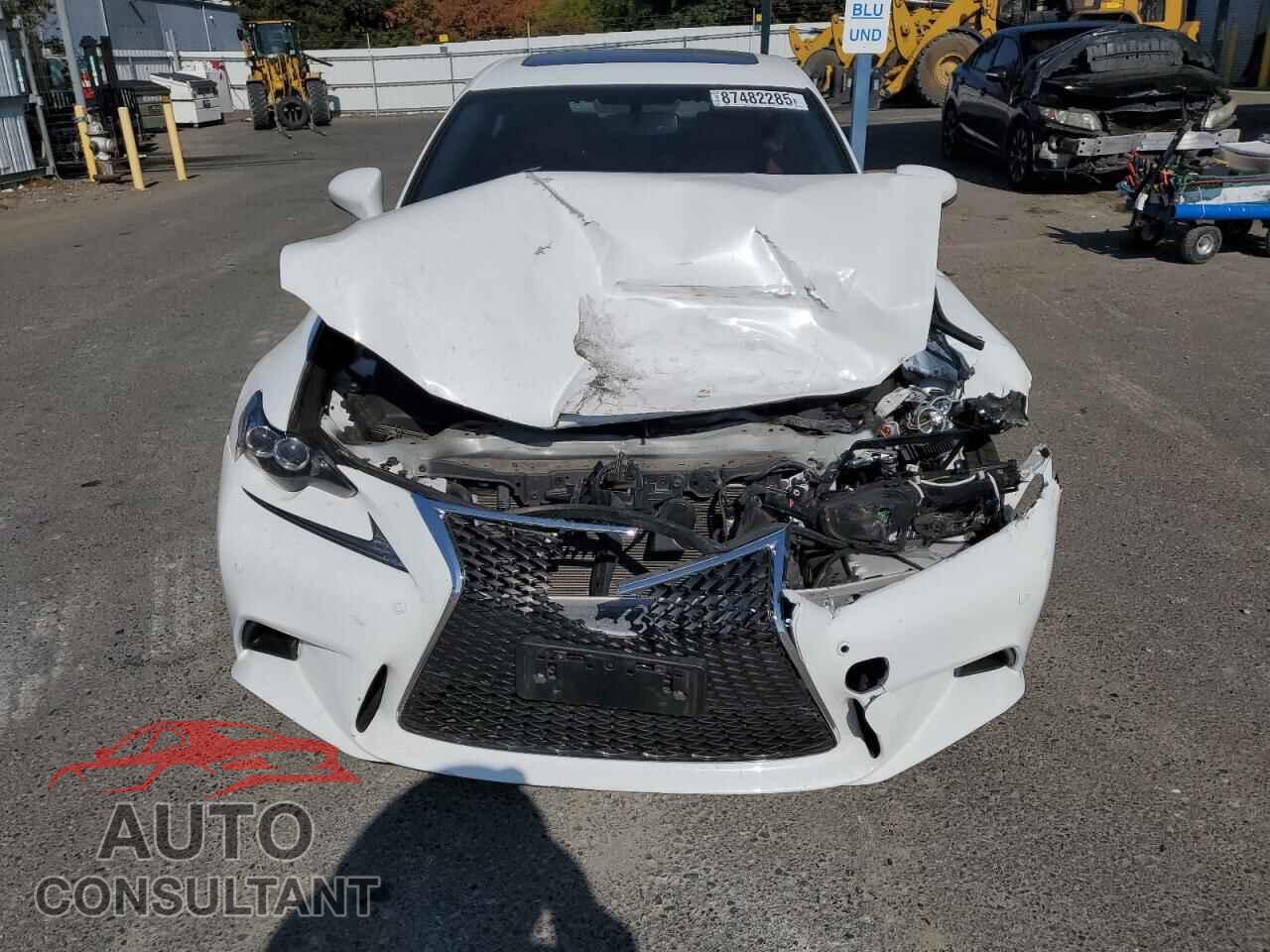 LEXUS IS 2016 - JTHBA1D2XG5032019