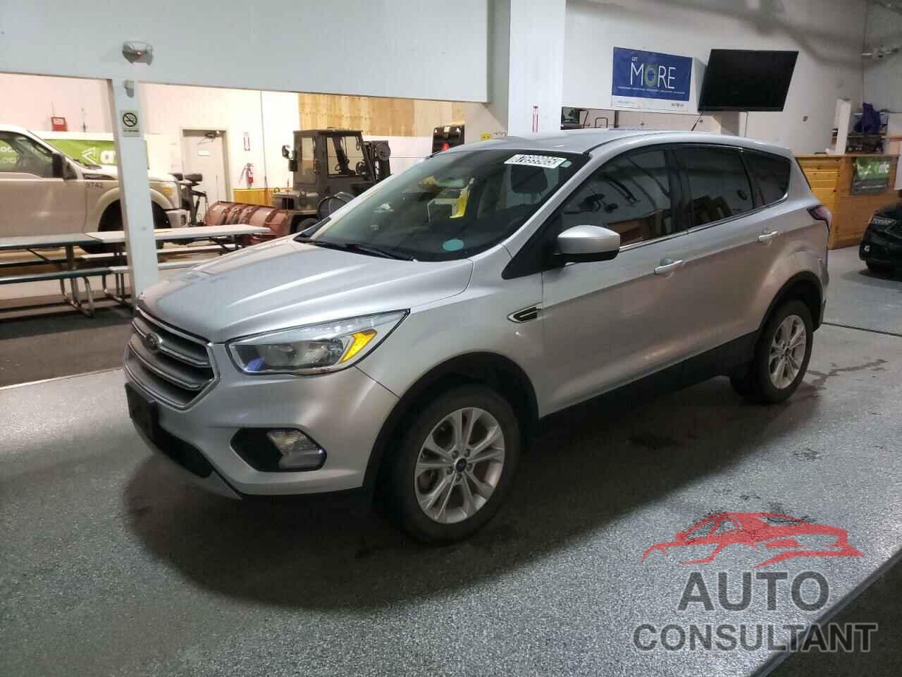 FORD ESCAPE 2017 - 1FMCU9G9XHUD67286