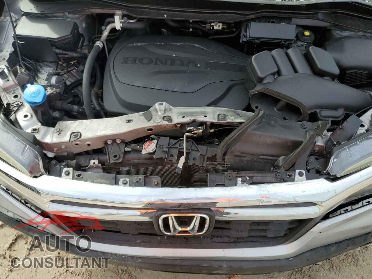 HONDA RIDGELINE 2017 - 5FPYK2F27HB005833
