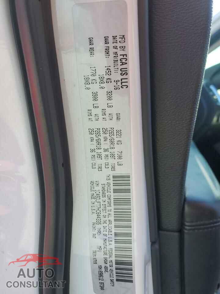 DODGE DURANGO 2017 - 1C4SDJFT7HC644335