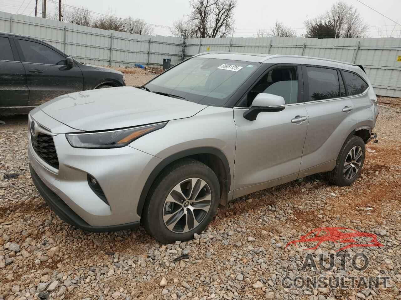 TOYOTA HIGHLANDER 2024 - 5TDKARAH9RS023575