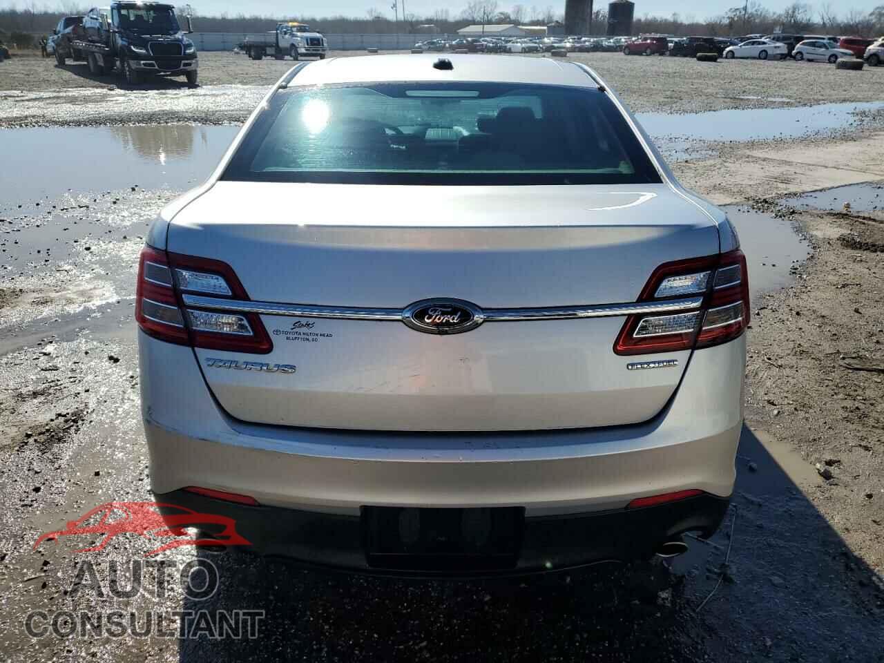 FORD TAURUS 2015 - 1FAHP2D84FG149799