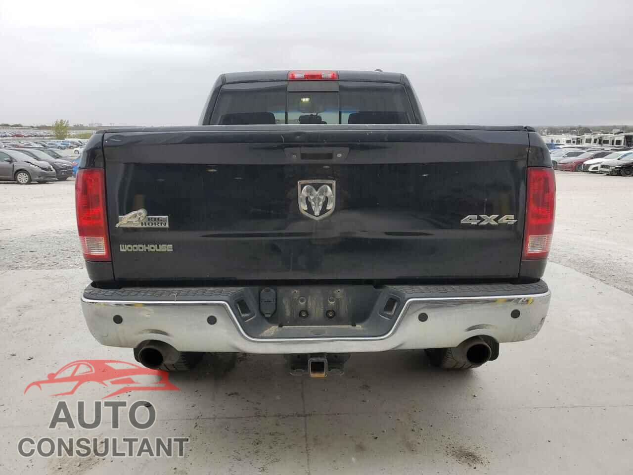 DODGE RAM 1500 2012 - 1C6RD7LT4CS168539