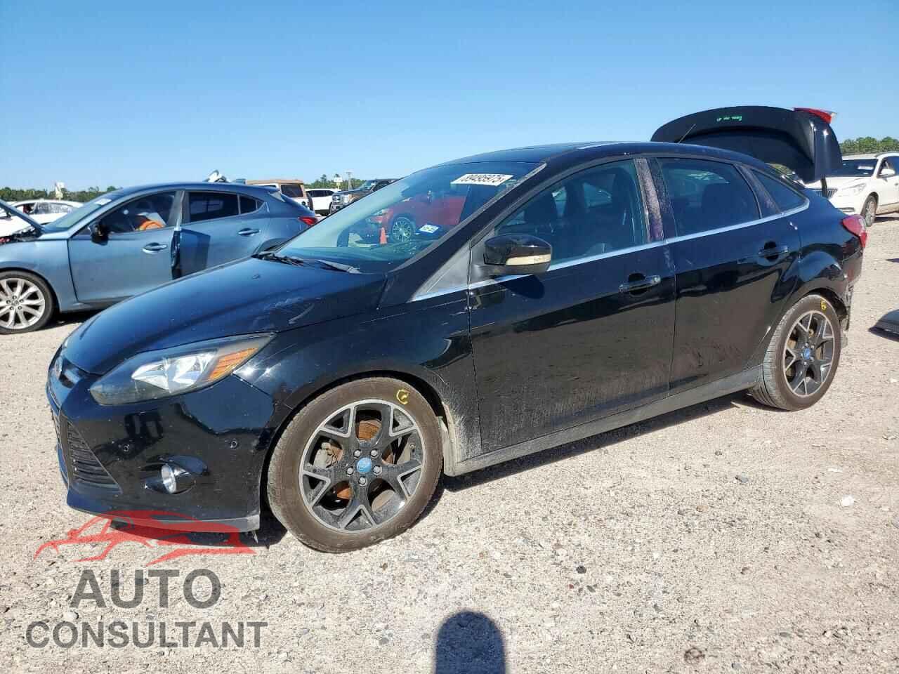 FORD FOCUS 2012 - 1FAHP3J29CL221685