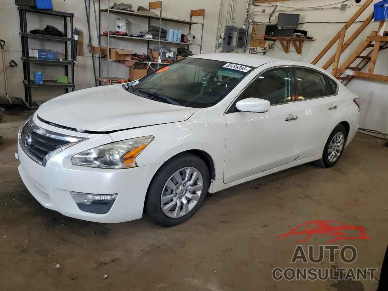 NISSAN ALTIMA 2015 - 1N4AL3AP8FN319320