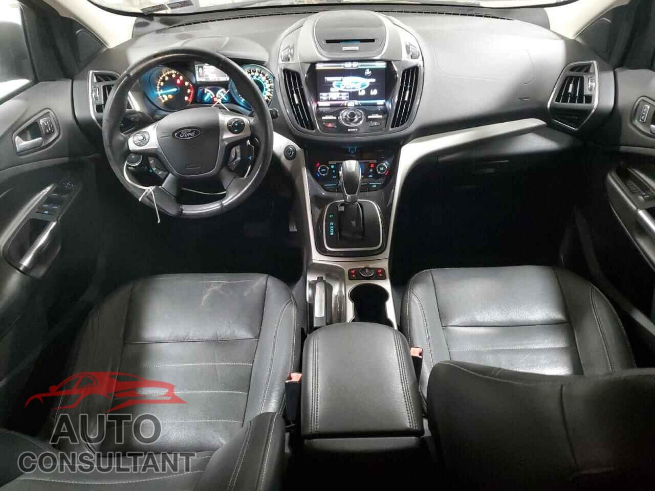 FORD ESCAPE 2013 - 1FMCU9H91DUA13052