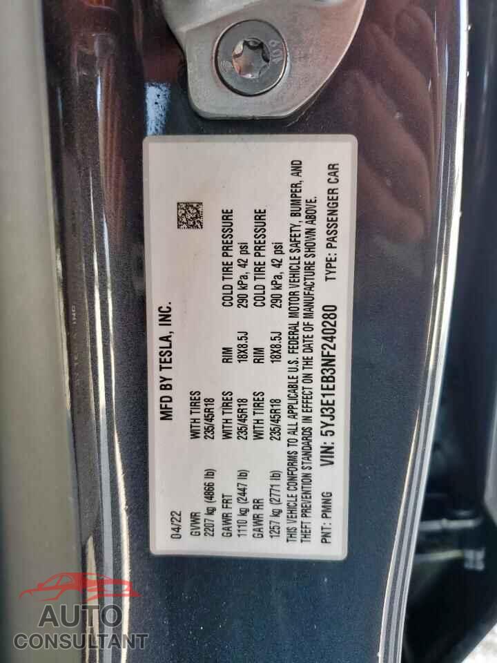 TESLA MODEL 3 2022 - 5YJ3E1EB3NF240280
