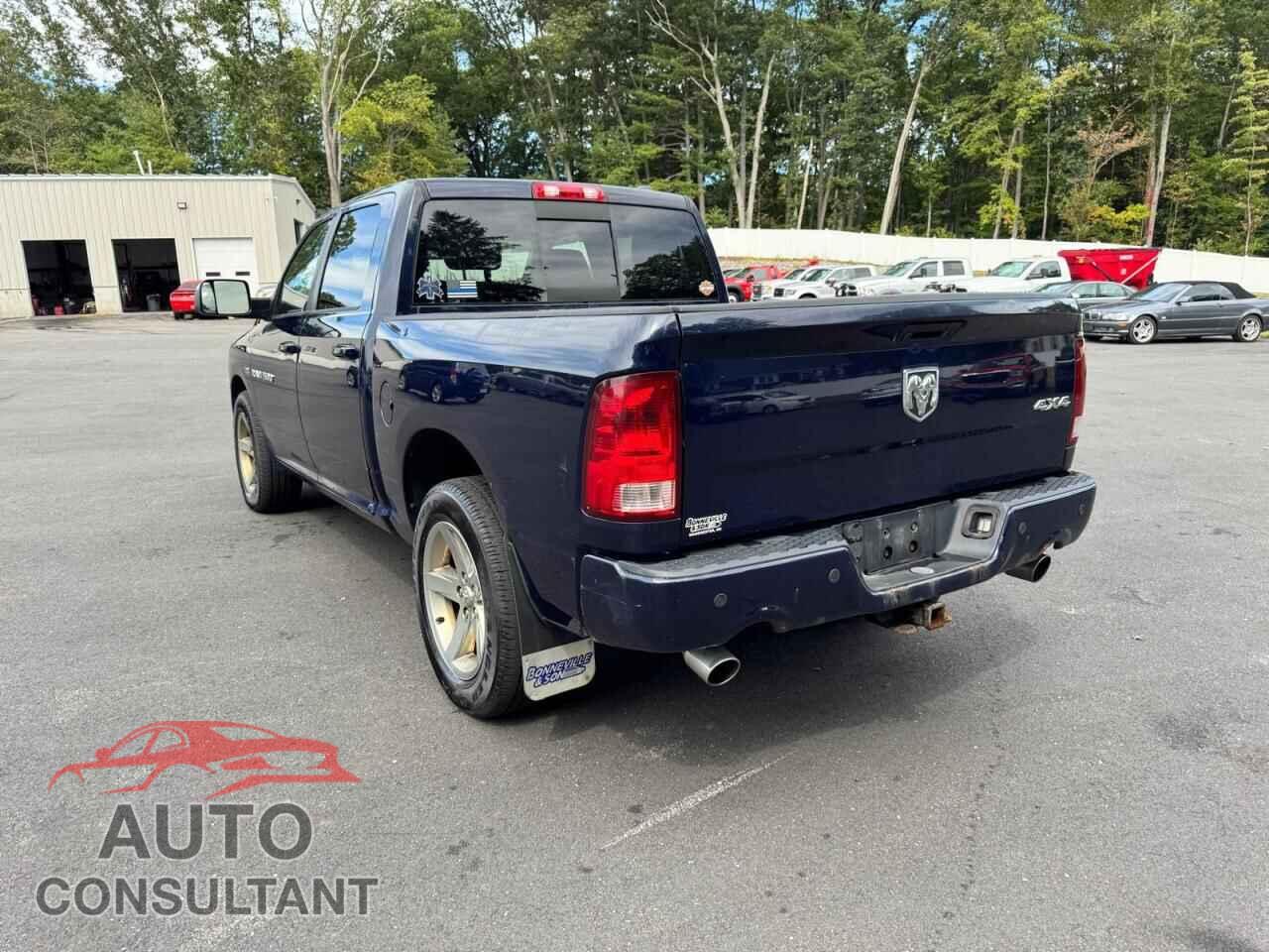 DODGE RAM 1500 2012 - 1C6RD7MT5CS271452