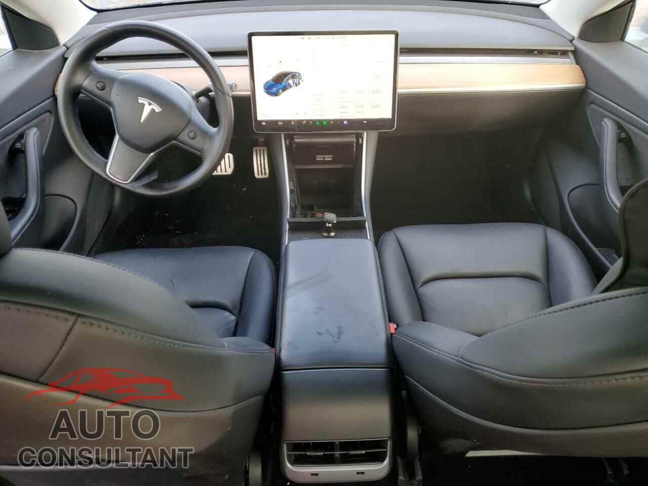 TESLA MODEL 3 2020 - 5YJ3E1EB2LF716838