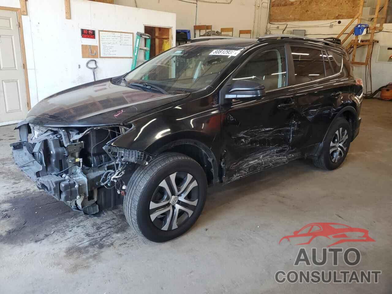 TOYOTA RAV4 2018 - 2T3BFREV6JW756347