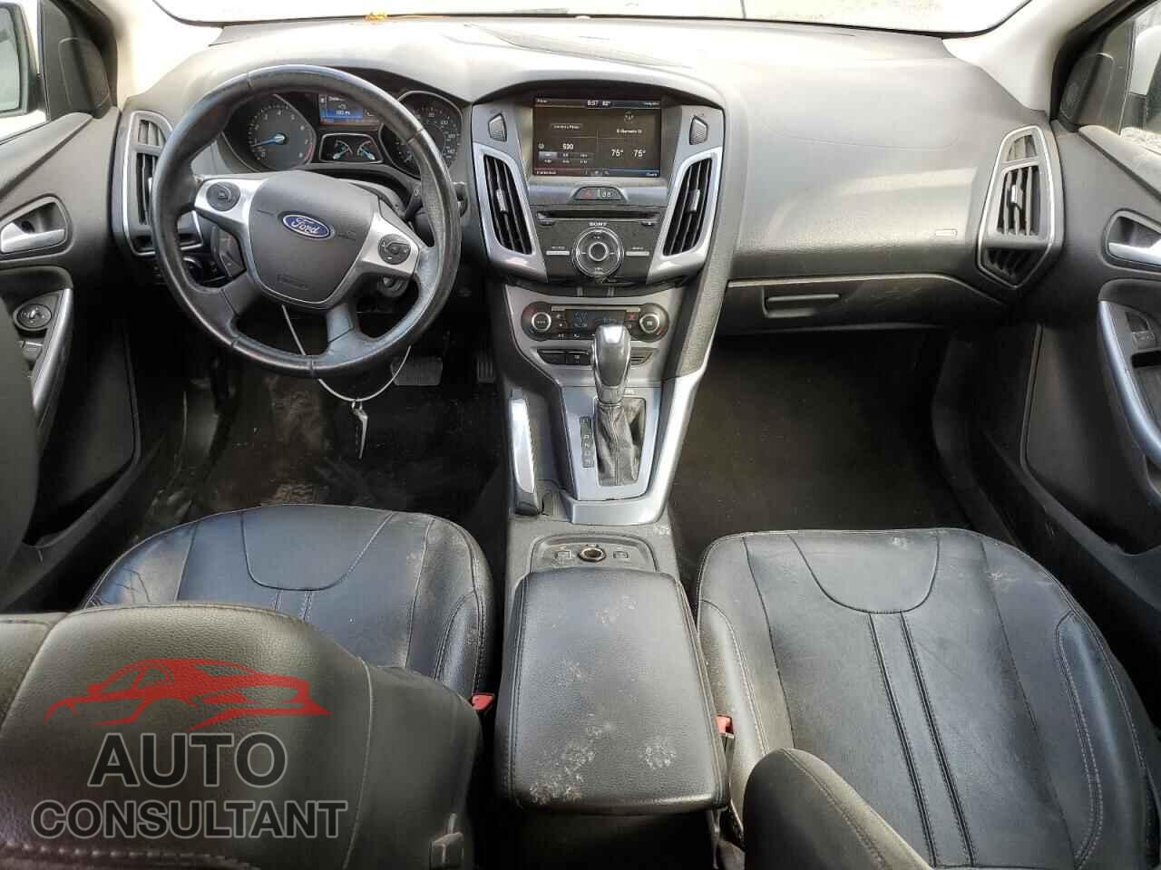 FORD FOCUS 2014 - 1FADP3J24EL110852