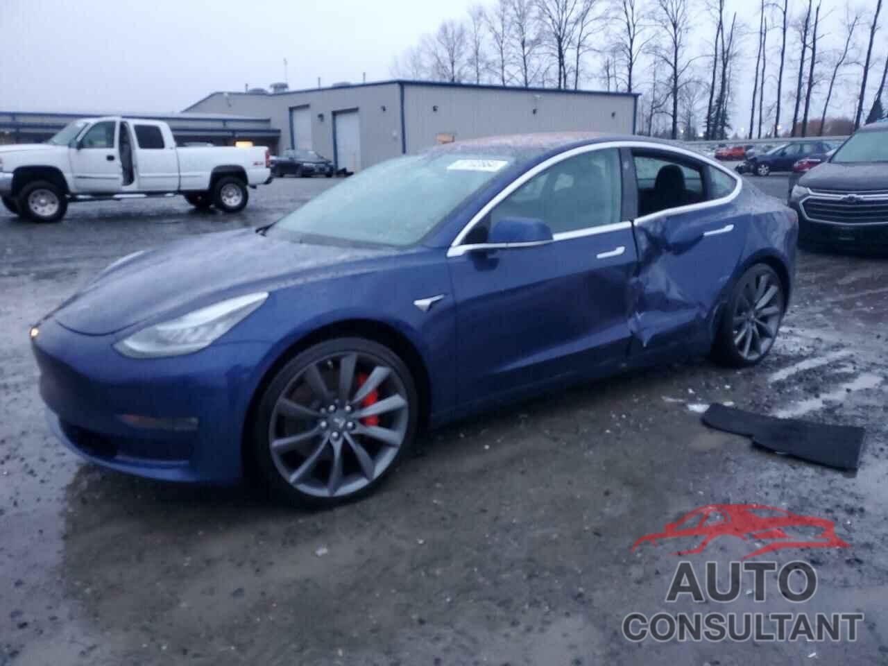 TESLA MODEL 3 2018 - 5YJ3E1EB2JF082590