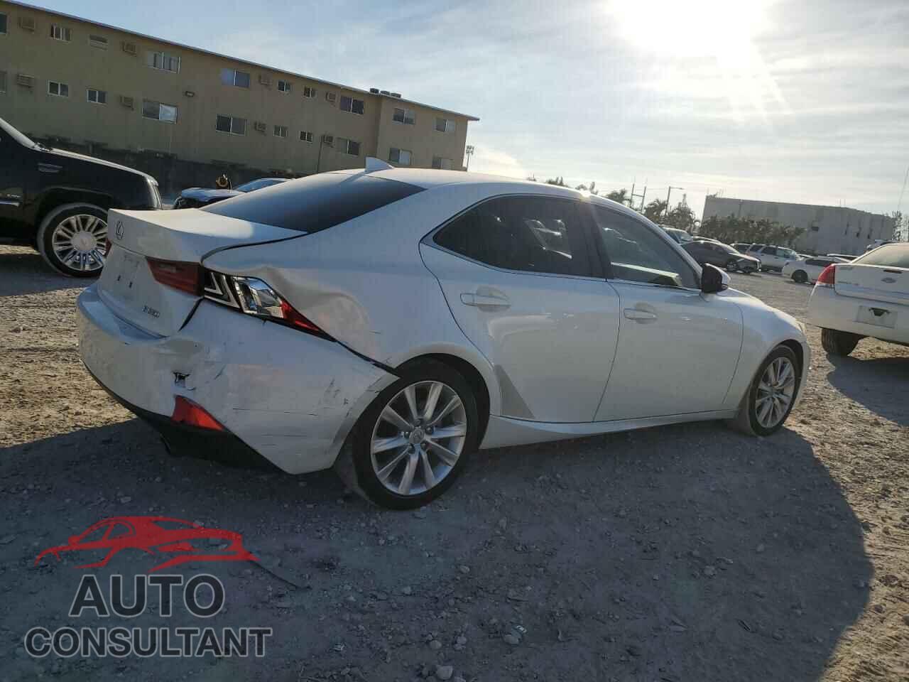 LEXUS IS 2014 - JTHBF1D25E5014395