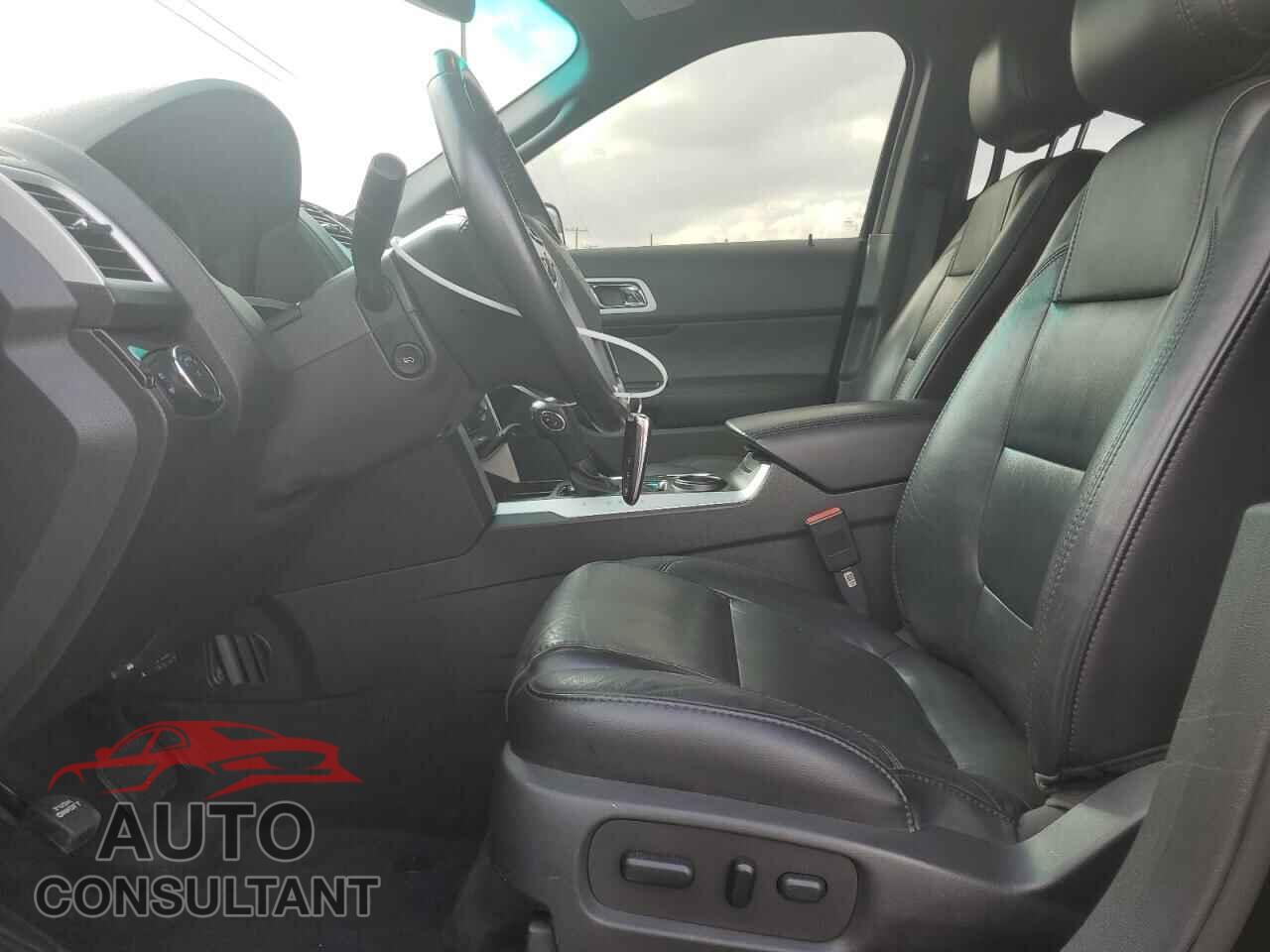 FORD EXPLORER 2013 - 1FM5K7F84DGA75945