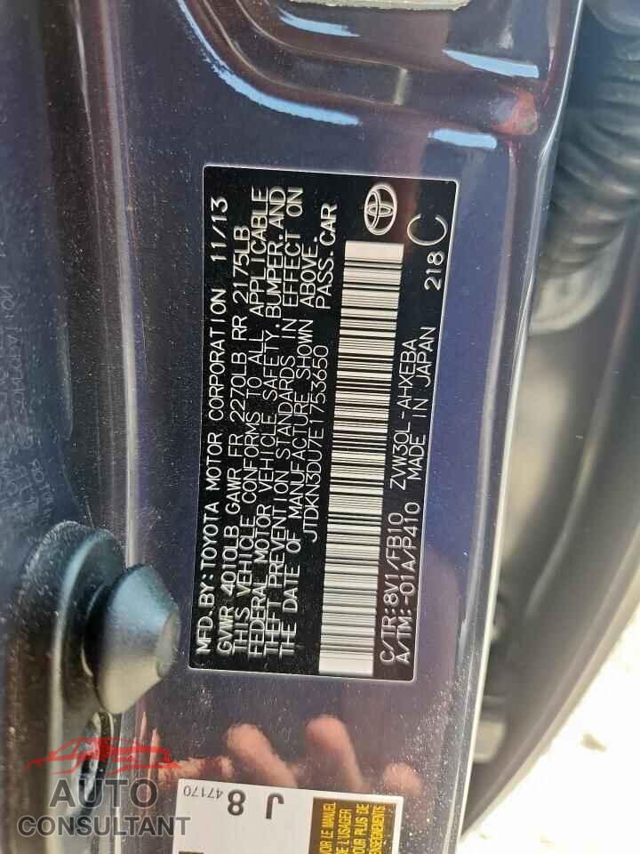 TOYOTA PRIUS 2014 - JTDKN3DU7E1753650