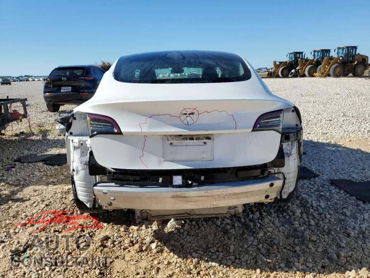 TESLA MODEL 3 2021 - 5YJ3E1EA7MF089997