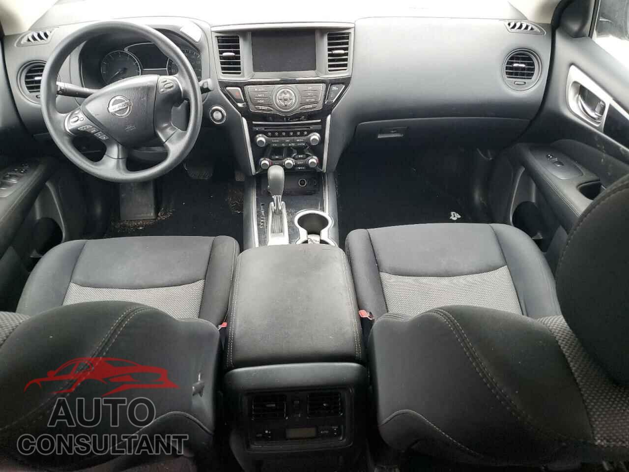 NISSAN PATHFINDER 2017 - 5N1DR2MN5HC627596