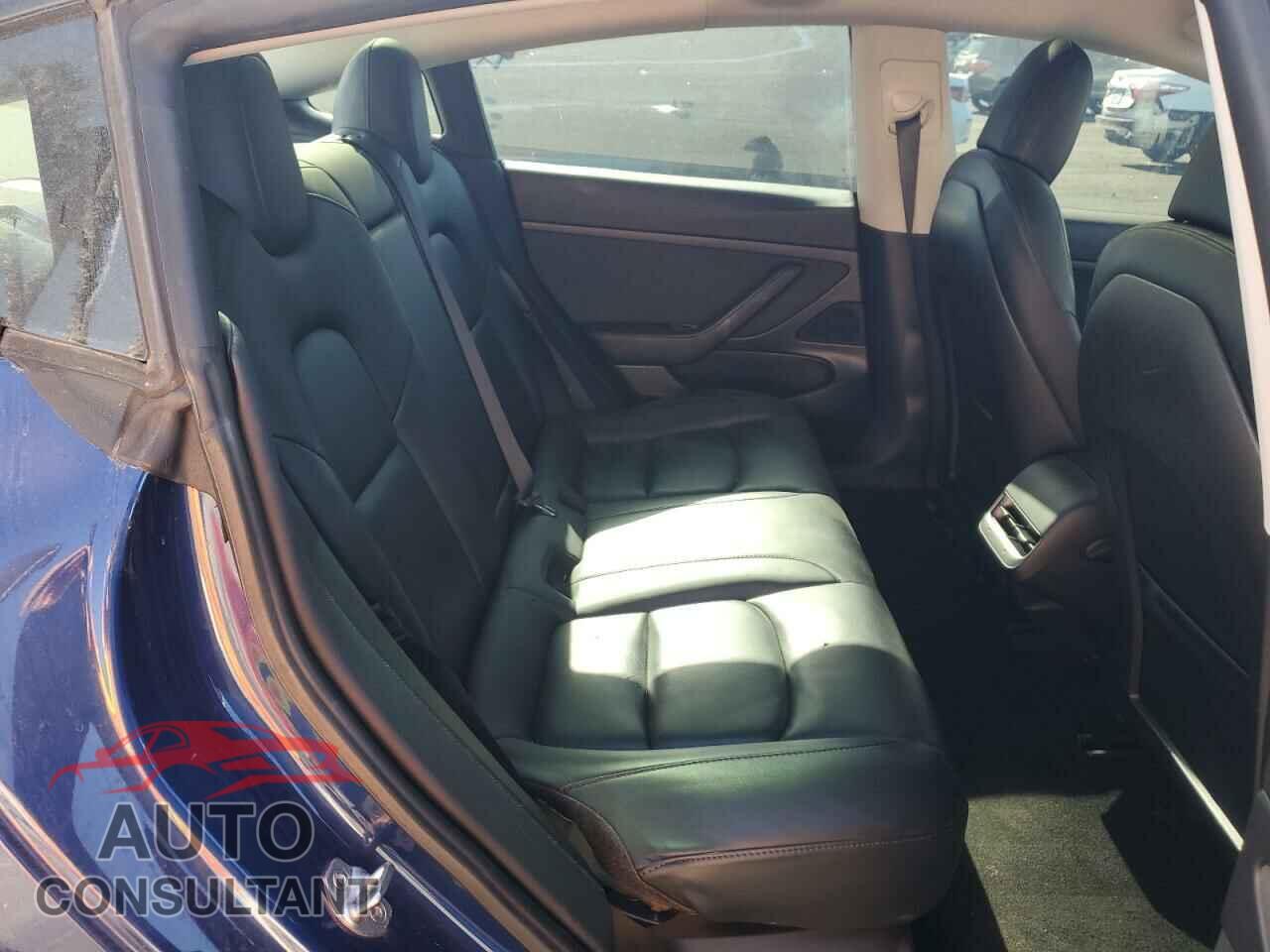 TESLA MODEL 3 2021 - 5YJ3E1EA8MF878868