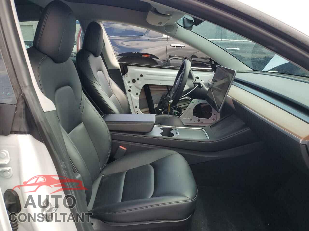 TESLA MODEL 3 2021 - 5YJ3E1EB6MF002552