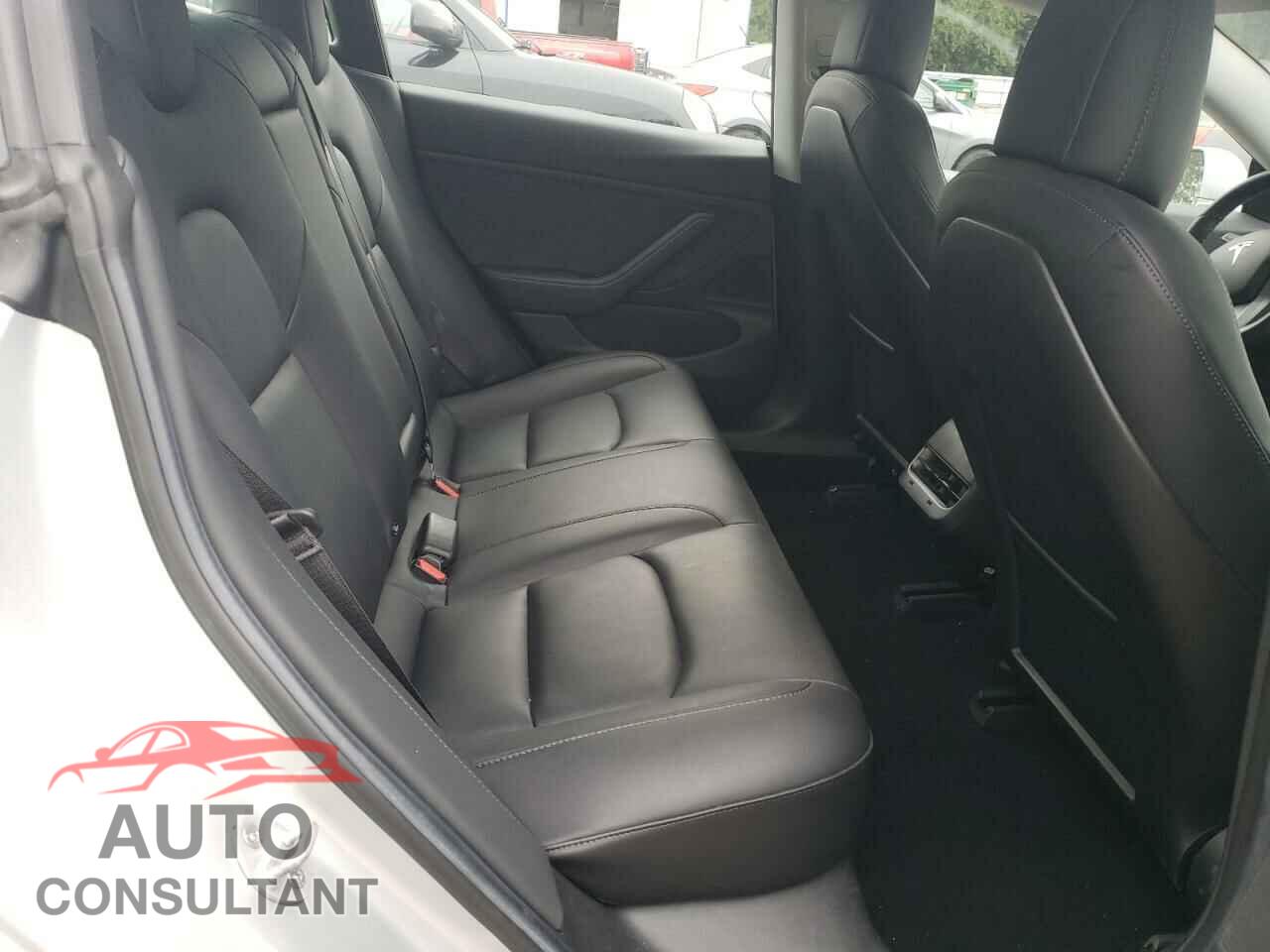 TESLA MODEL 3 2018 - 5YJ3E1EB4JF065306