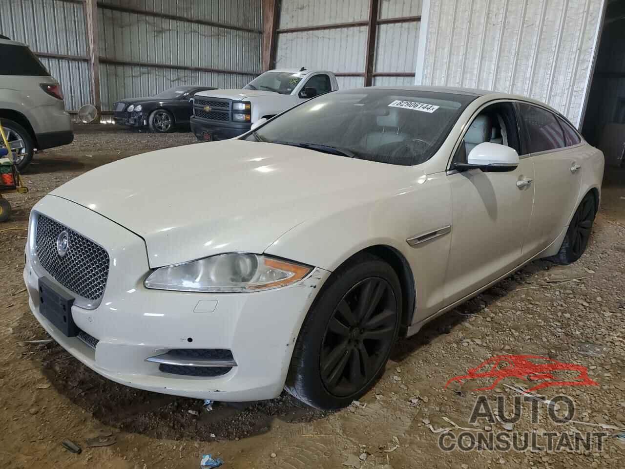 JAGUAR XJ 2011 - SAJWA2GB8BLV01828