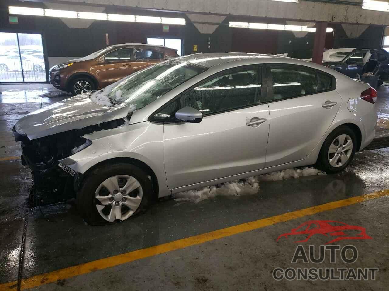 KIA FORTE 2017 - 3KPFK4A74HE059322