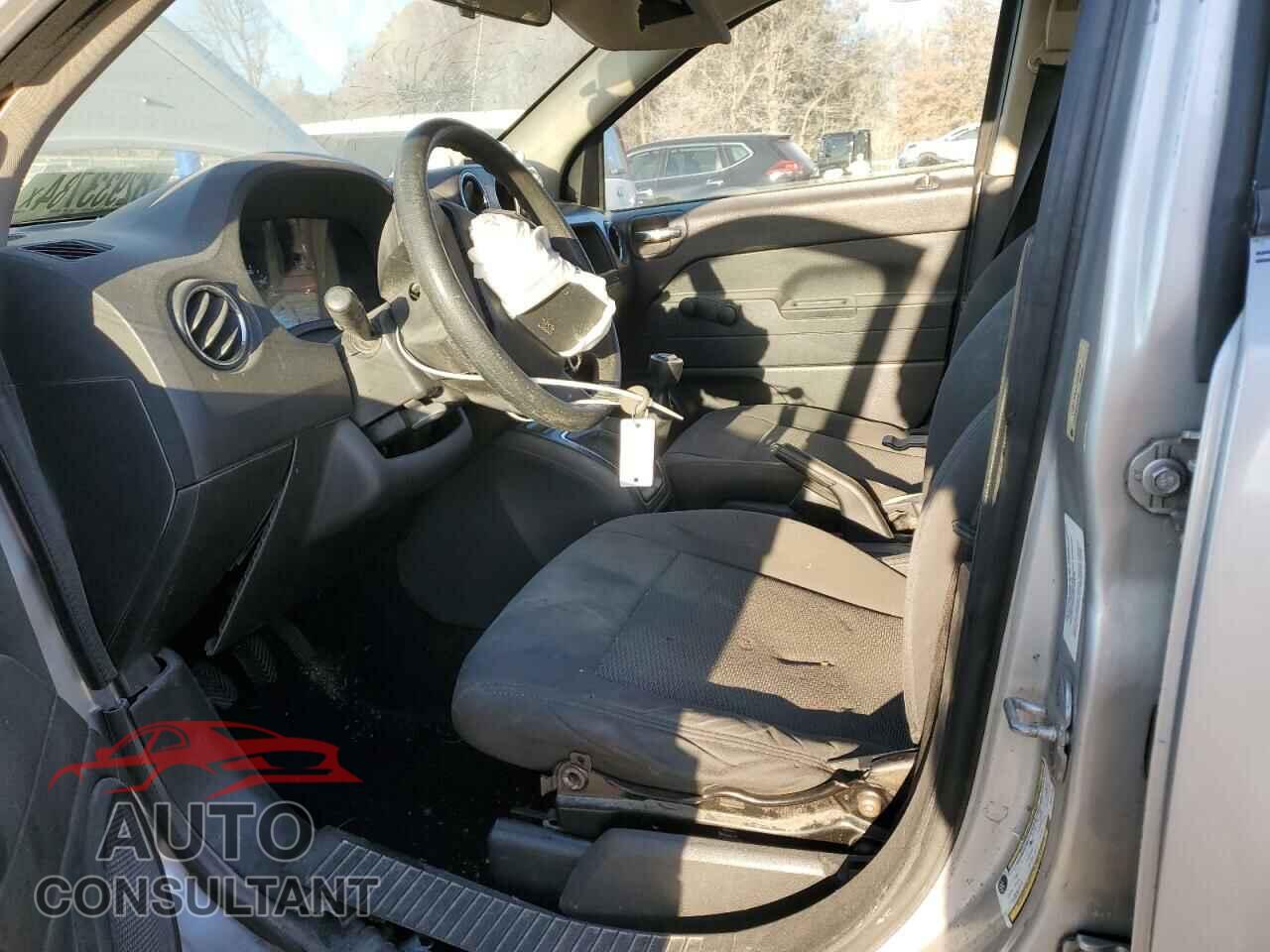 JEEP COMPASS 2010 - 1J4NT1FB9AD626226