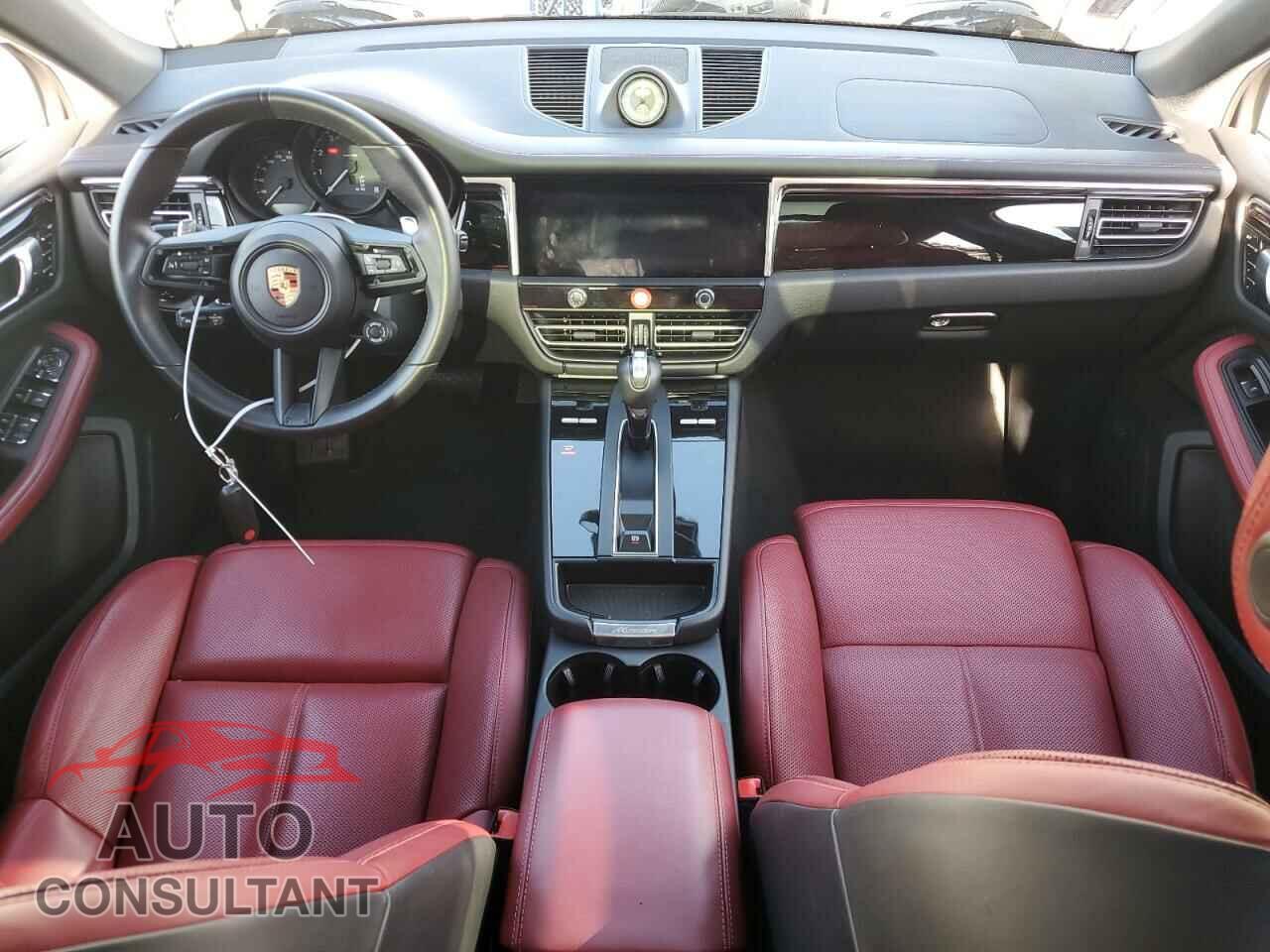 PORSCHE MACAN BASE 2024 - WP1AA2A55RLB08874