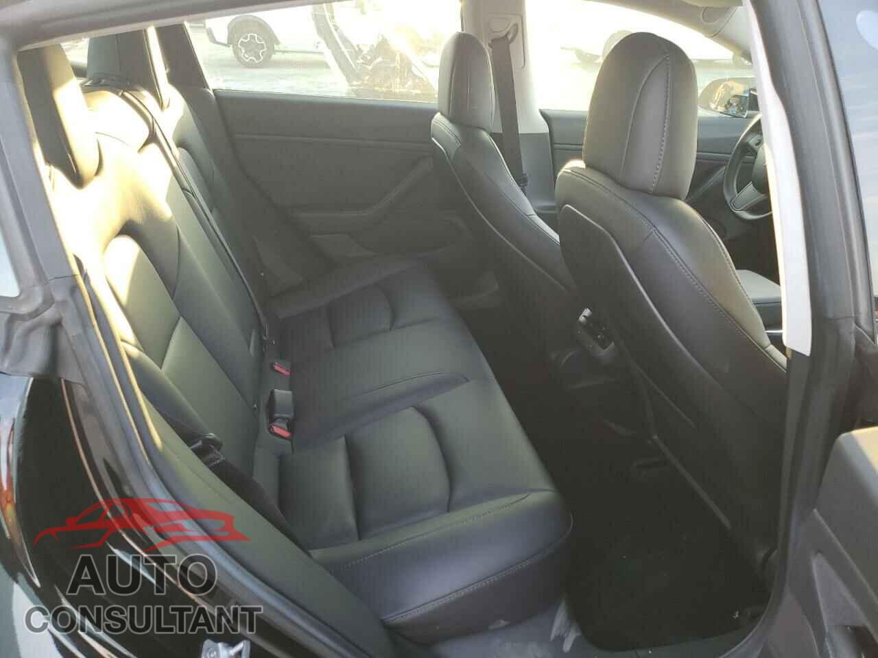 TESLA MODEL 3 2018 - 5YJ3E1EA6JF016034