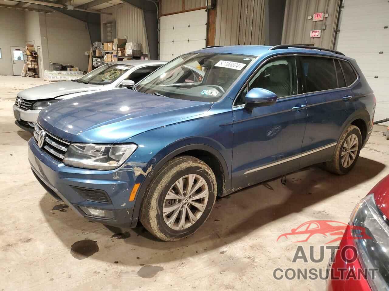 VOLKSWAGEN TIGUAN 2018 - 3VV2B7AX0JM026315