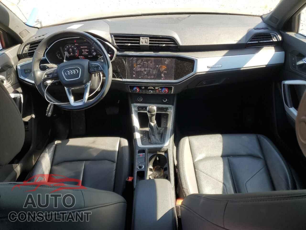 AUDI Q3 2021 - WA1DECF31M1049272