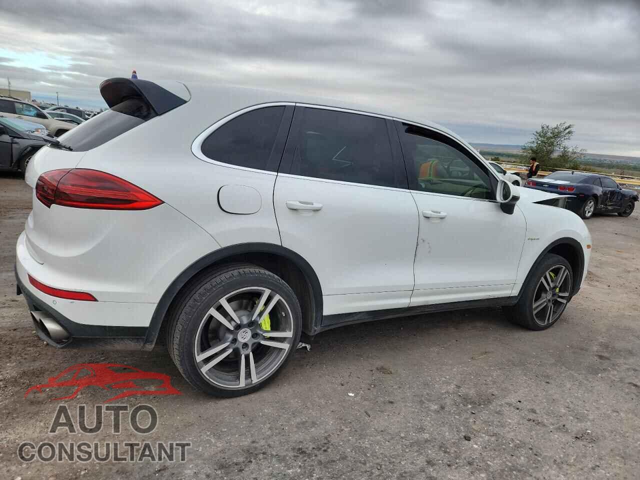 PORSCHE CAYENNE 2015 - WP1AE2A24FLA52206