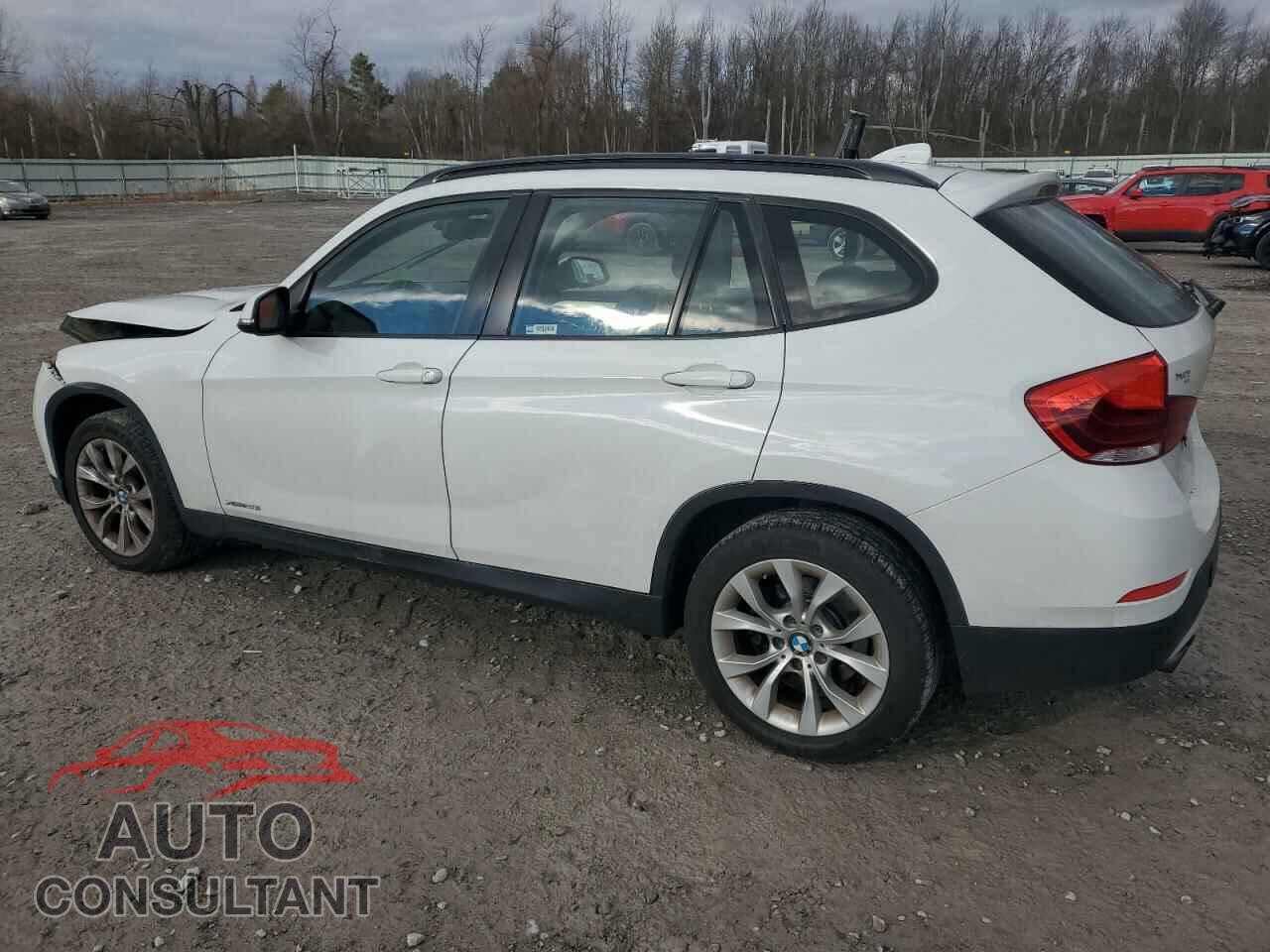BMW X1 2013 - WBAVL1C59DVR83020
